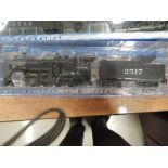 A Bachmann HO scale American brass 2-8-0 ATSF loco & tender 2517, boxed 51302