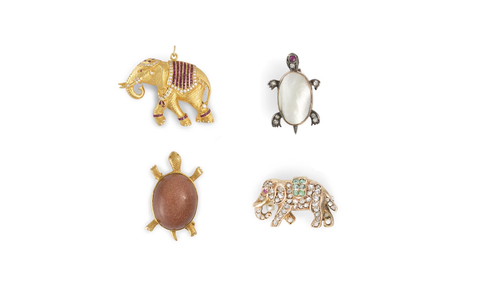 A GROUP OF FOUR NOVELTY BROOCHES, comprising a turtle set with a sunstone labradorite-like shell,