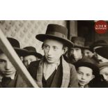Roman VISHNIAC (1897-1990) Student gathering outside the Yeshiva of Rabbi Baruch Rabinowitz,