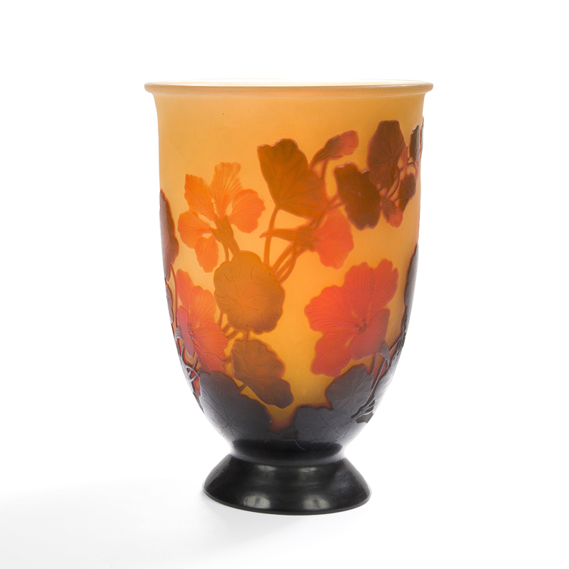 ÉTABLISSEMENTS GALLÉ (1904-1936) Capucines Vase cornet sur base tronconique. Épreuve en verre