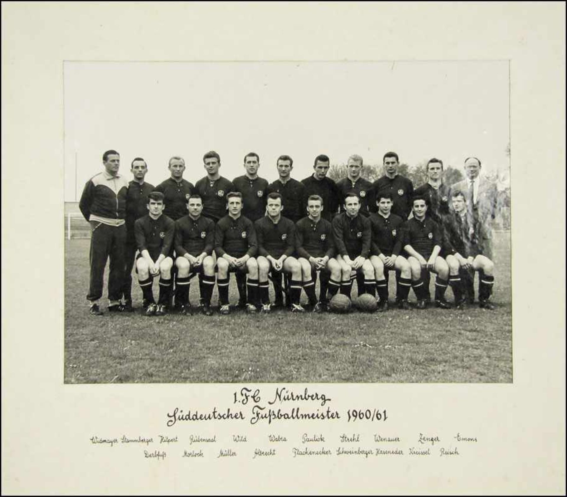 1.FC Nuernberg Pressfoto 1961 - Nürnberg,1.FC - Foto 1961 - S/W-Pressefoto (23x16,5 cm) mit der