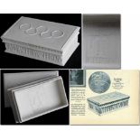 Olympic Winter Games 1936. Official Gift athlets - White porcelaine box with Olympic rings on the