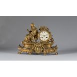 Reloj de sobremesa de bronce dorado con una dama sobre el plinto. Francia, mediados del S. XIX