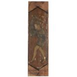 Arrocabe mudejar de madera pino pintado con personaje con escudo, ffs. del S. XV. Medidas: 83 x 22