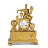 Reloj de sobremesa Louis Philipe en bronce dorado, firmado en el cuadrante inferior de la esfera