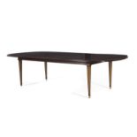 Mesa de comedor estilo Luis XVI de Herraiz en madera de caoba. S. XX. Medidas: 73 x 128 x 280 cm