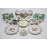 Various items of floral decorated tea & coffee ware.