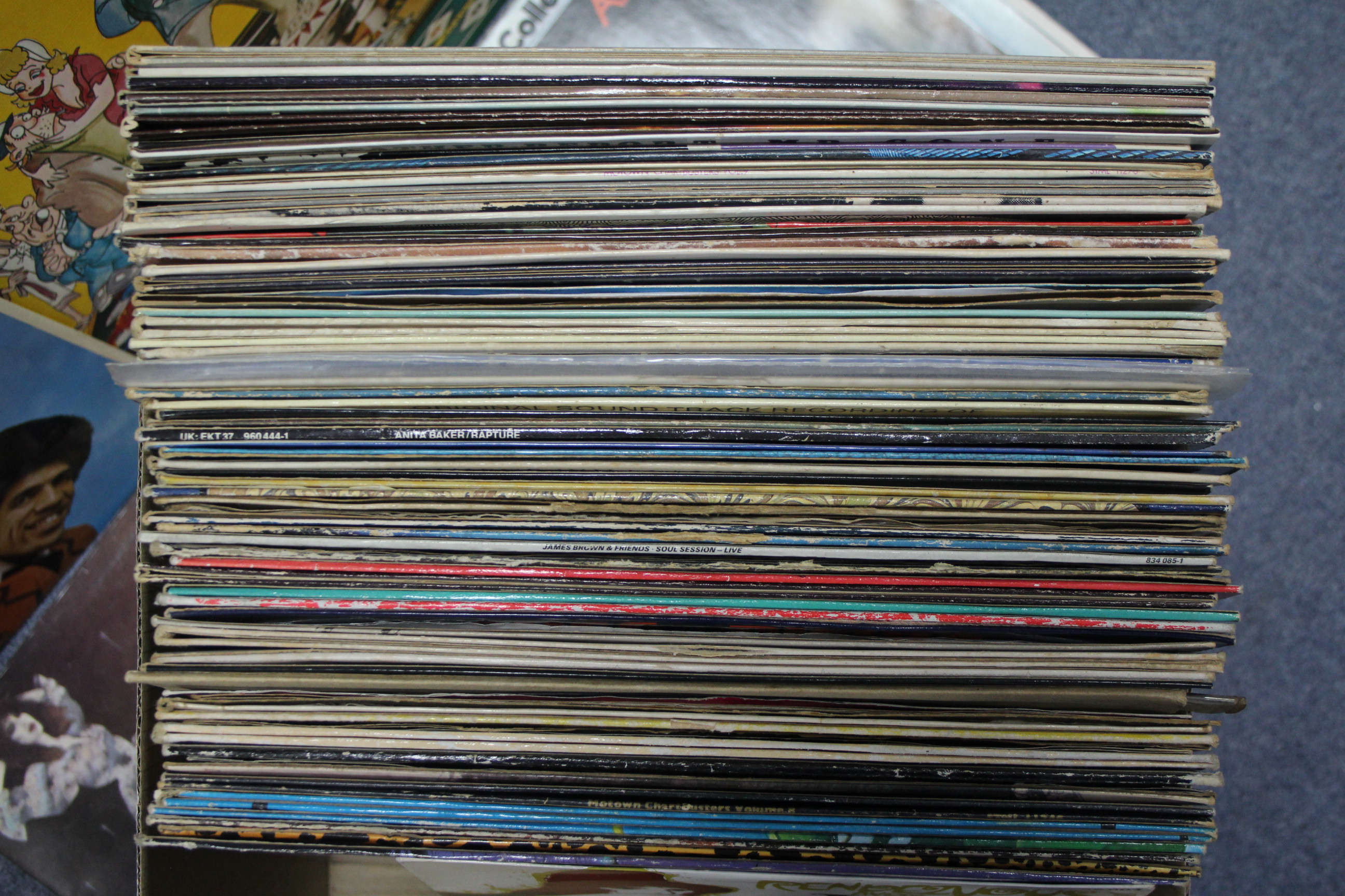 A collection of records. - Image 4 of 4