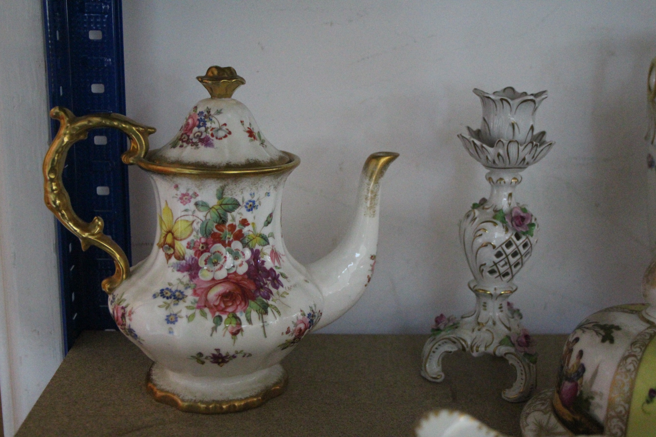 Various items of decorative china; pottery; & glassware, part w.a.f. - Image 3 of 6