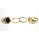 A 9ct. gold signet ring; a ditto wedding band (5.3gm total); a 9ct. signet ring inset black onyx