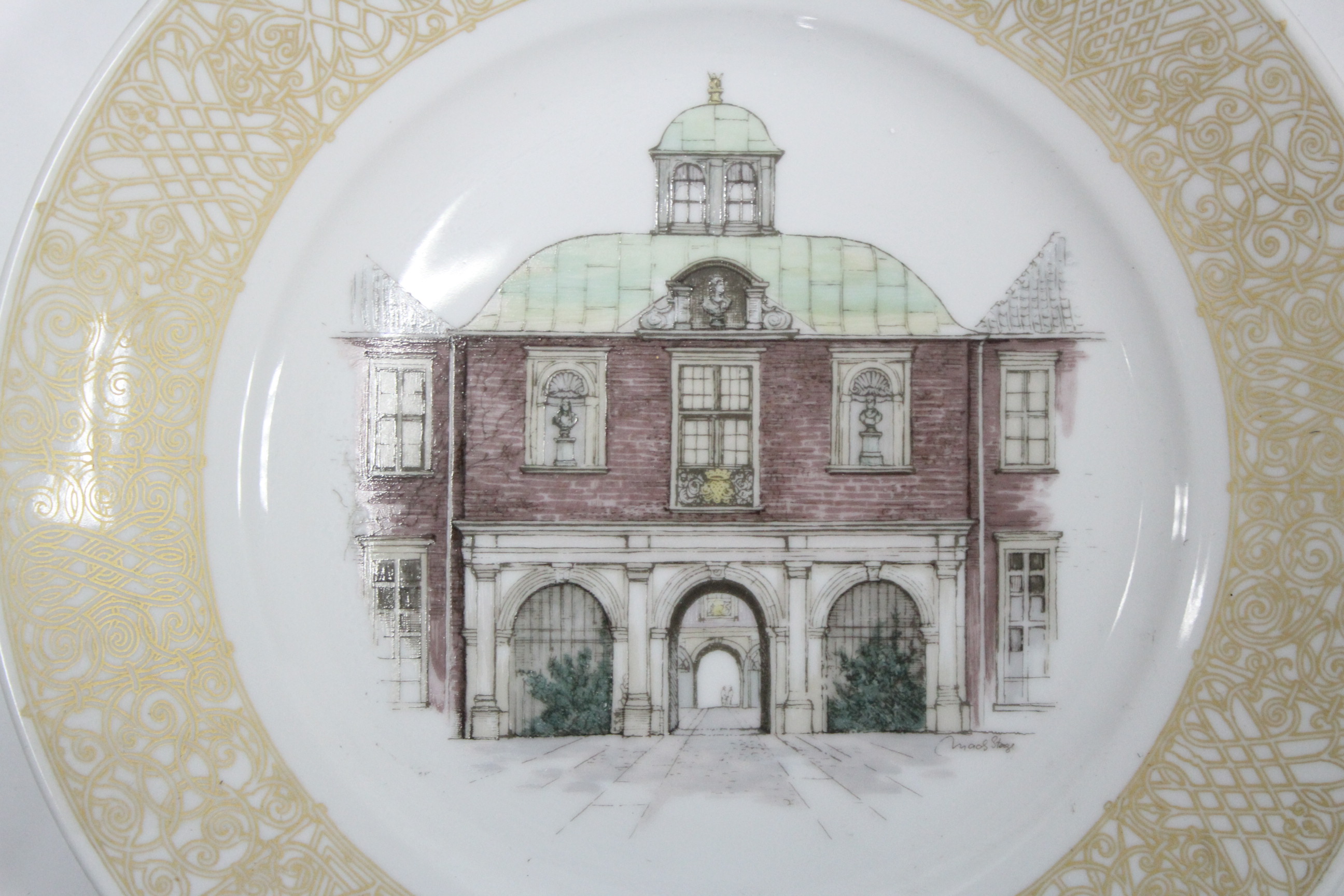 A set of twelve Royal Copenhagen porcelain “Portraits of Old Copenhagen” plates; 10½” diam. - Image 6 of 15