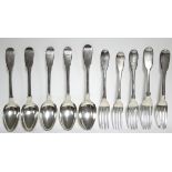 Five George III & George IV Fiddle pattern dessert spoons; & five similar dessert forks; odd dates &