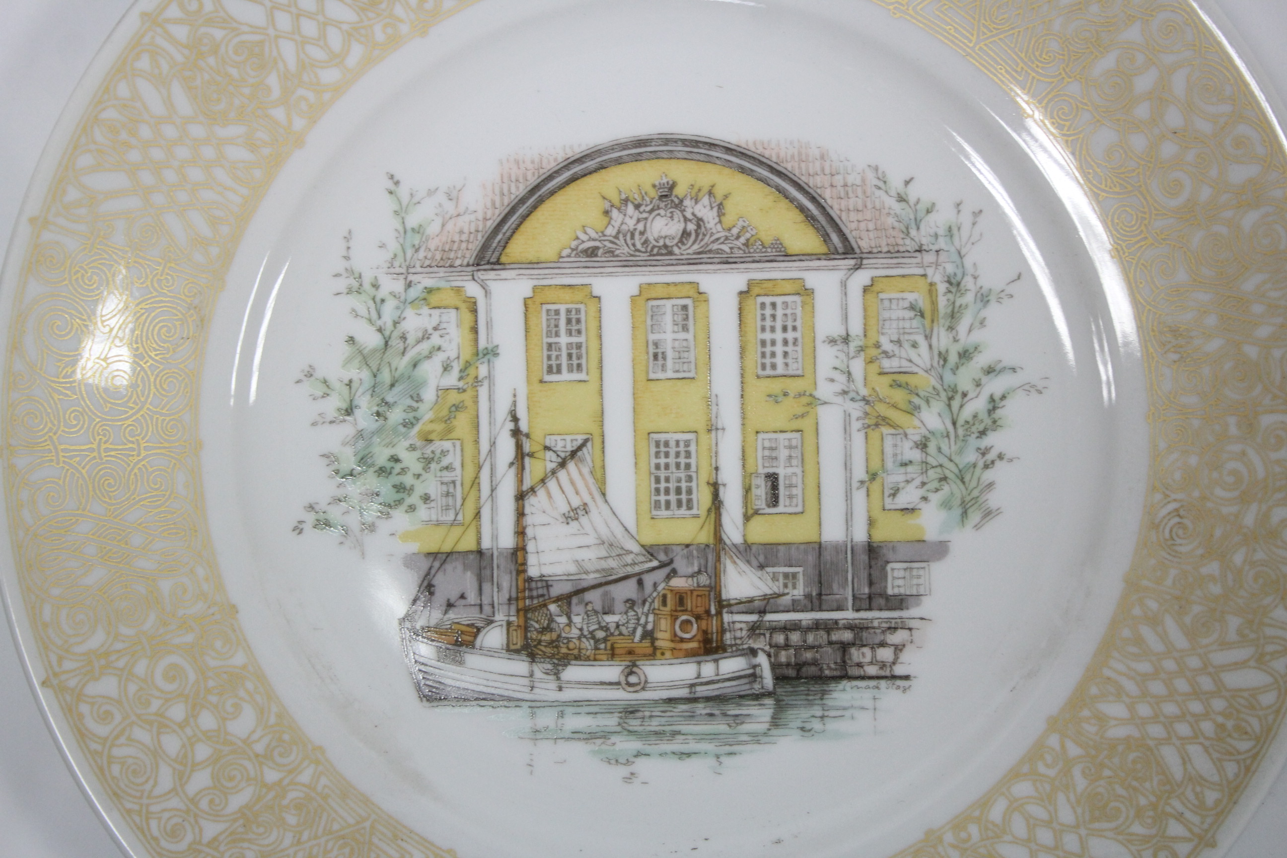 A set of twelve Royal Copenhagen porcelain “Portraits of Old Copenhagen” plates; 10½” diam. - Image 9 of 15