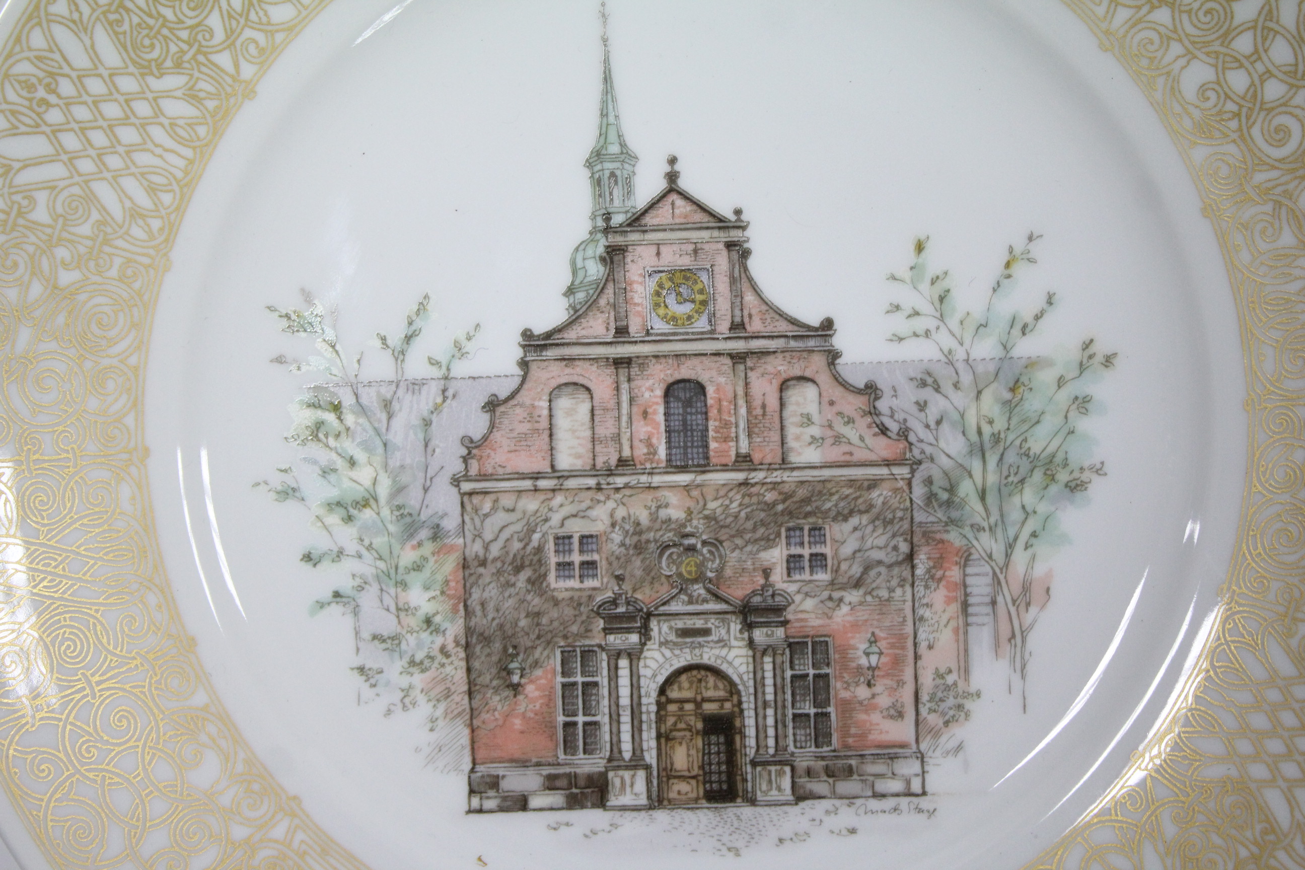 A set of twelve Royal Copenhagen porcelain “Portraits of Old Copenhagen” plates; 10½” diam. - Image 4 of 15