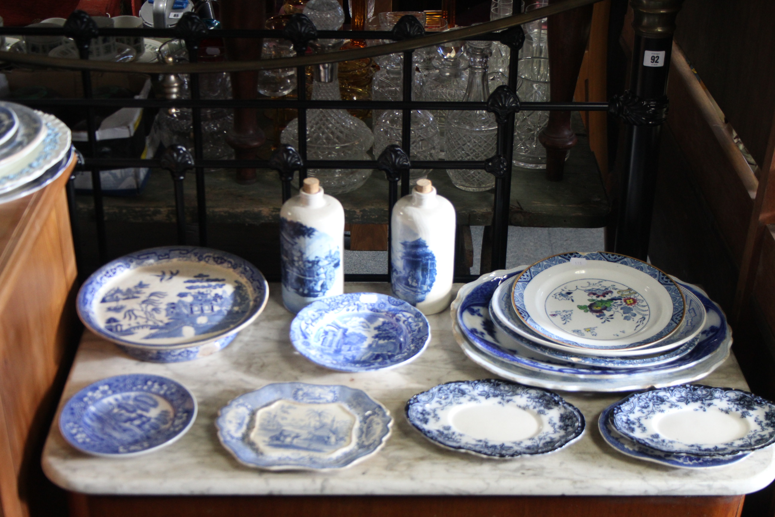 Various items of blue & white transfer printed china. - Image 3 of 3