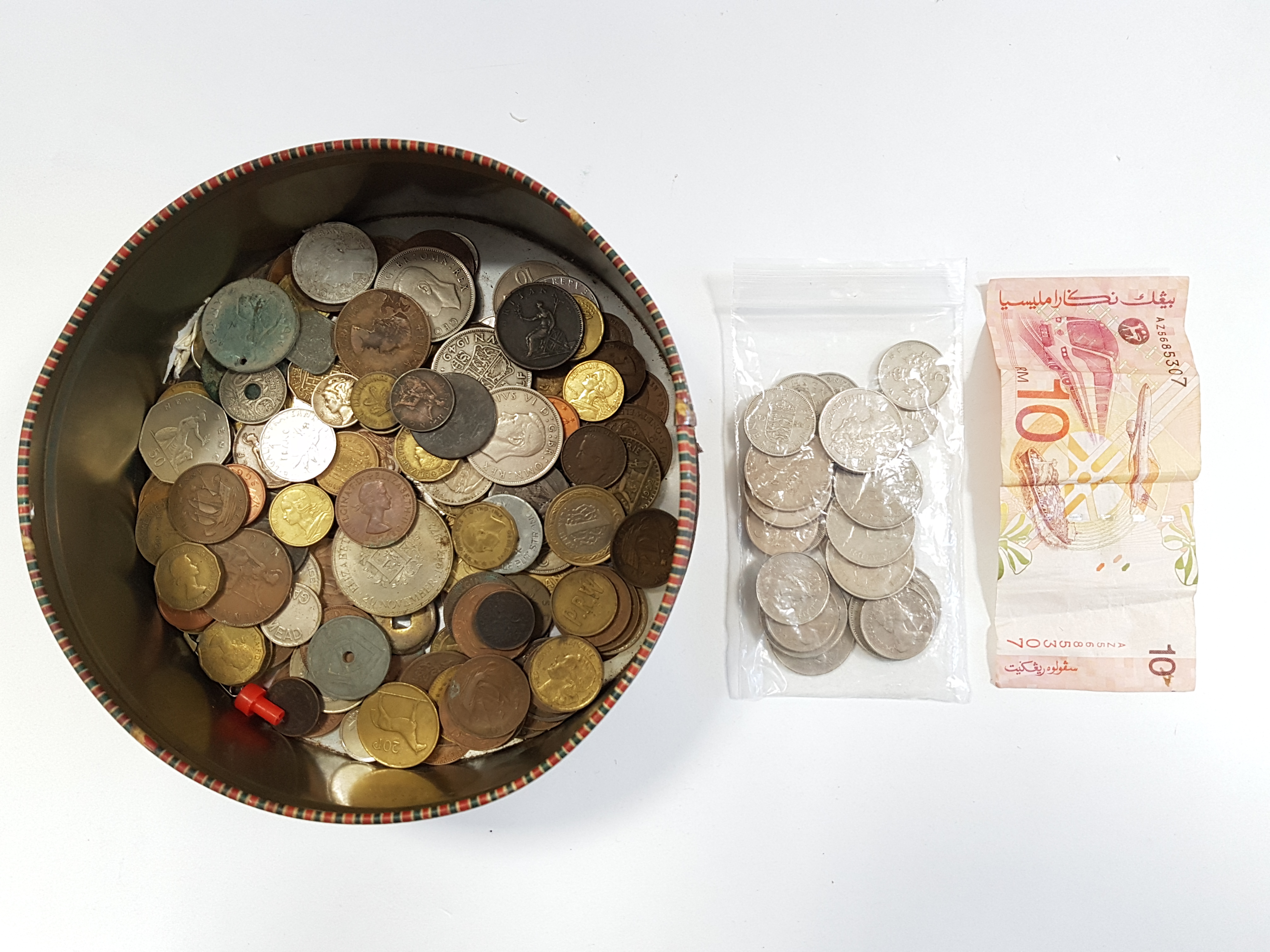 A quantity of British & foreign mixed coins, etc.