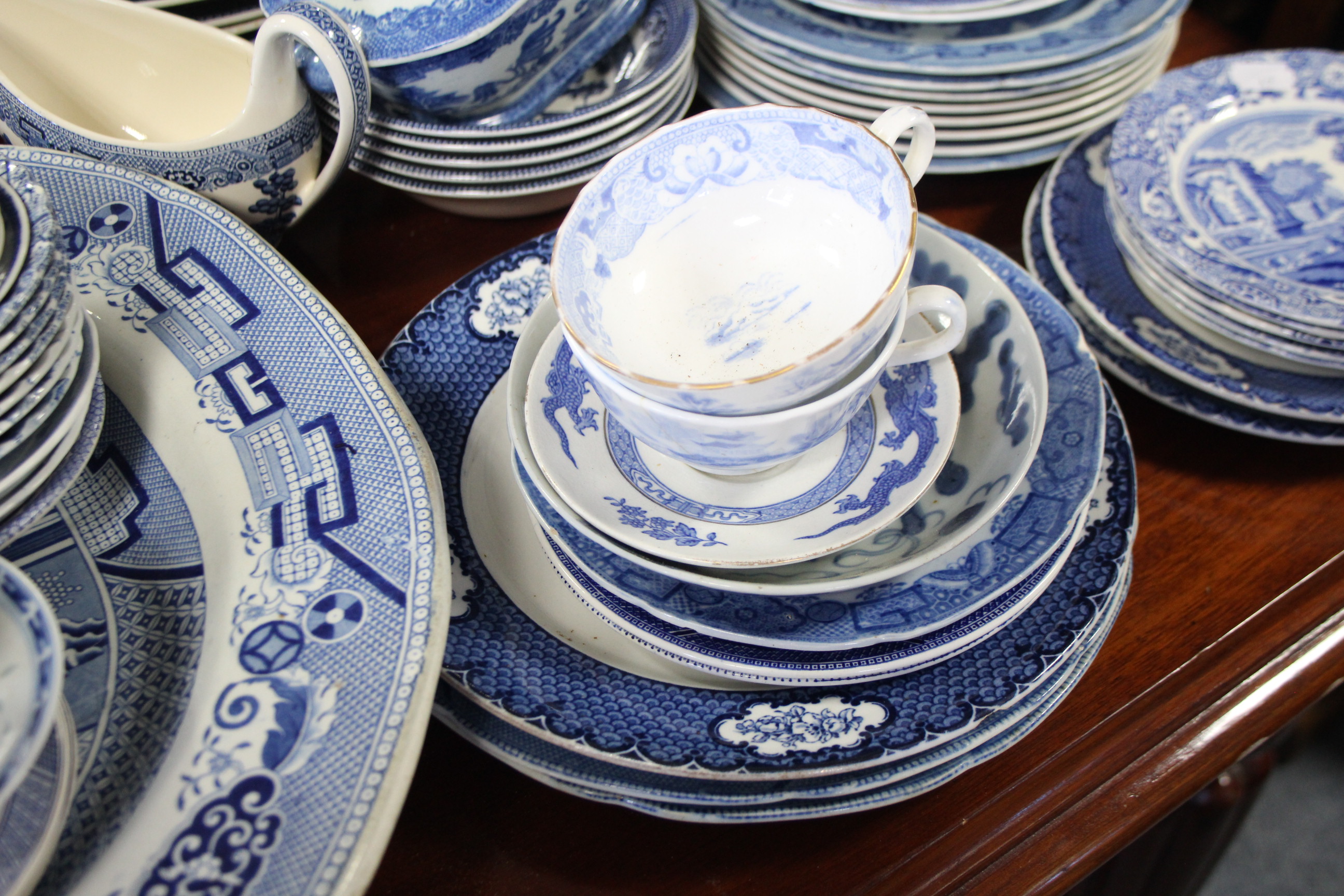 A Staffordshire pottery blue & white “Willow” pattern vegetable tureen; a similar meat plate; & - Image 4 of 4