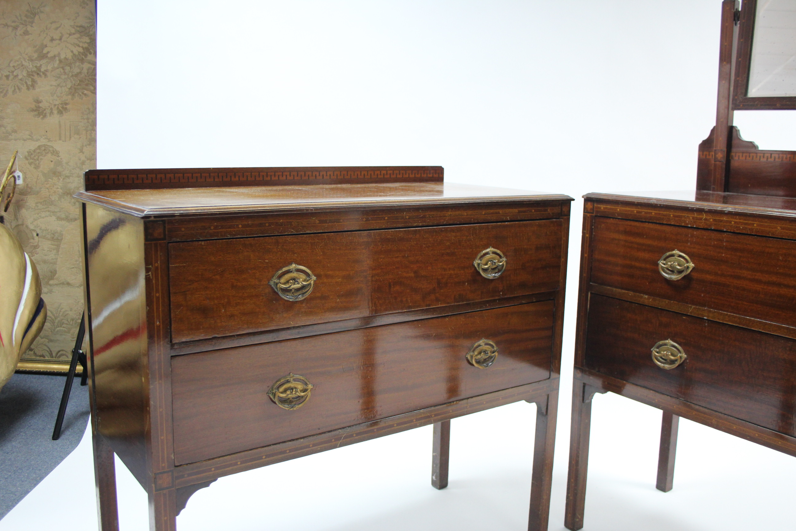 An Edwardian inlaid-mahogany bedroom pair comprising a dressing table, & a two-drawer chest of - Image 6 of 6