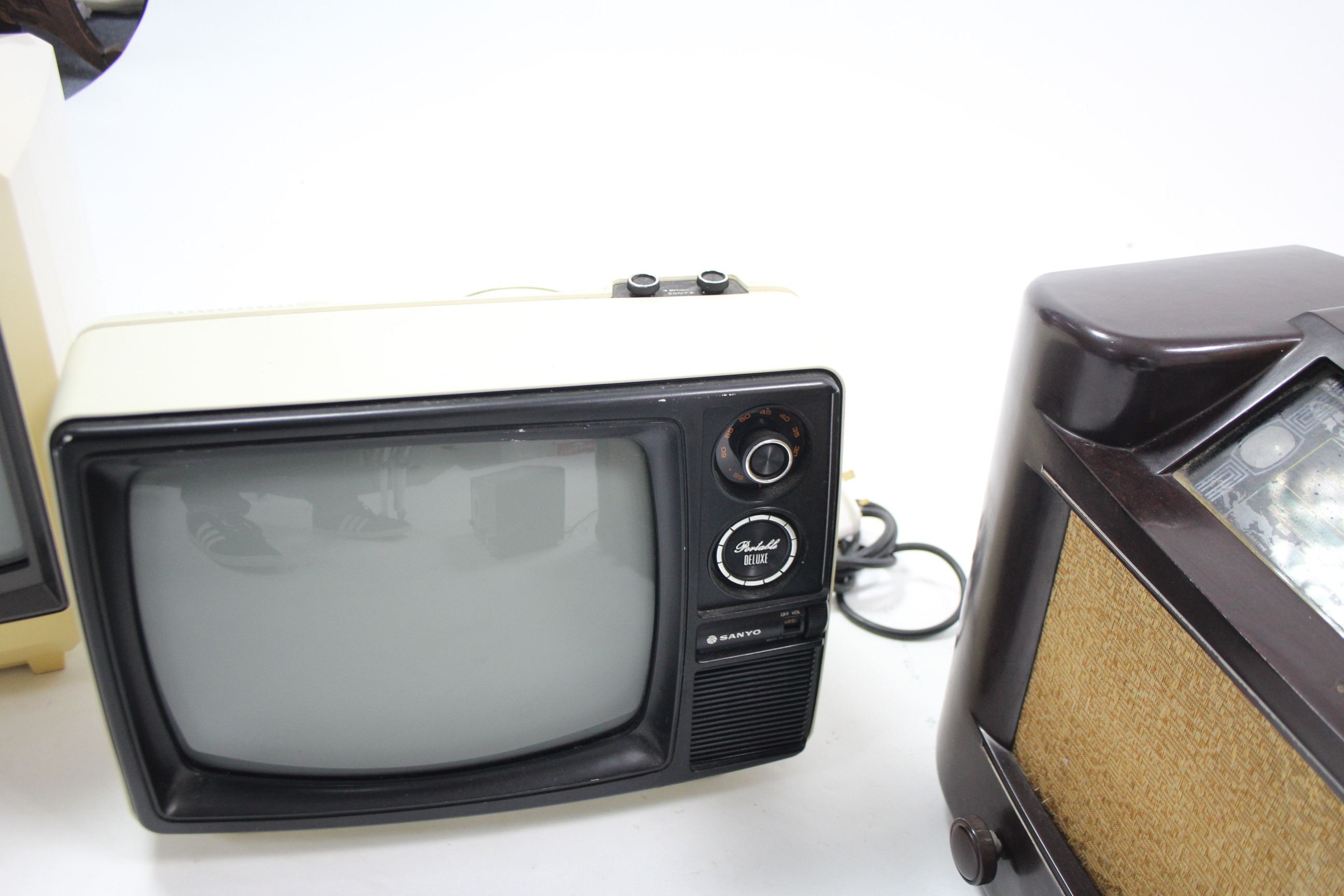 Two vintage valve radios, each in Bakelite case; & two vintage portable televisions. - Image 3 of 3