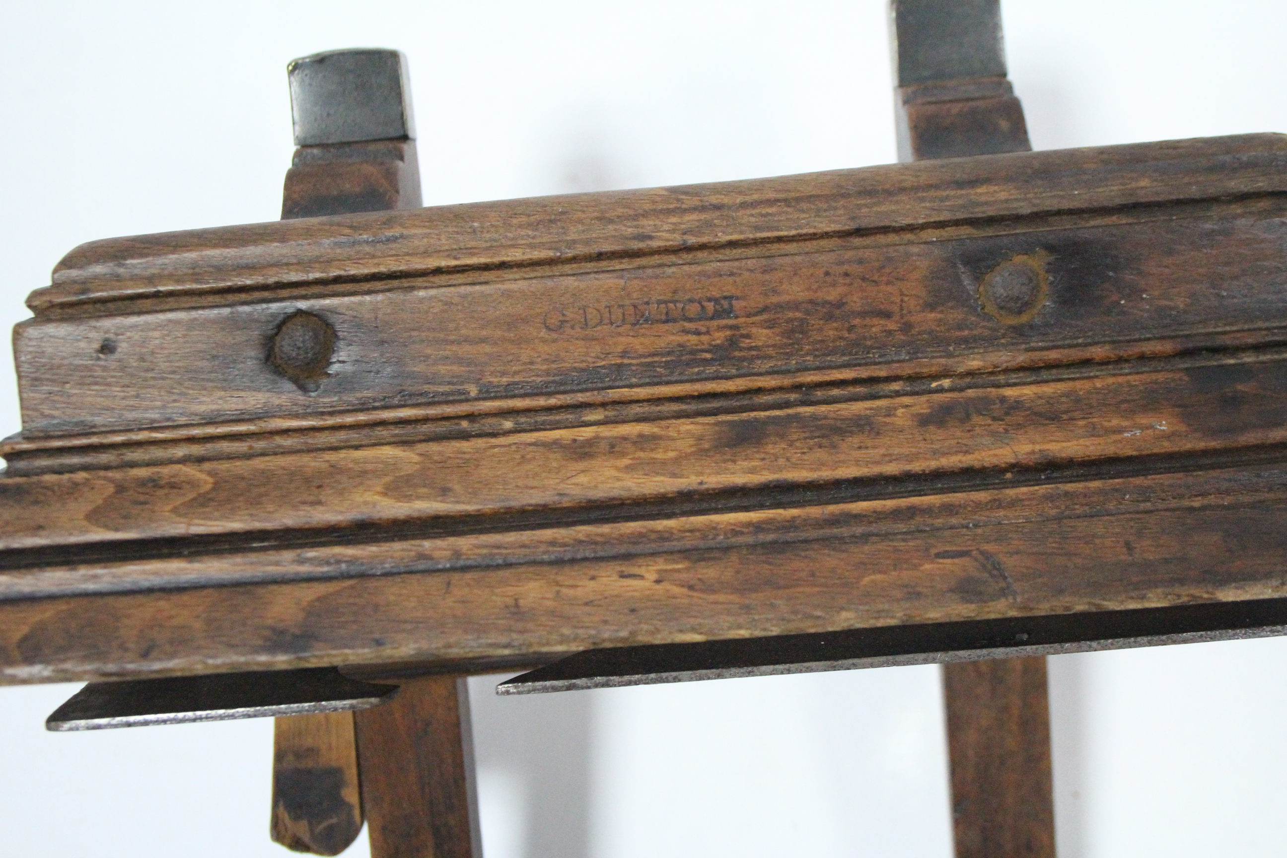 An ebonised gent’s walking cane with silver handle; together with three African wooden canes; a - Image 9 of 9