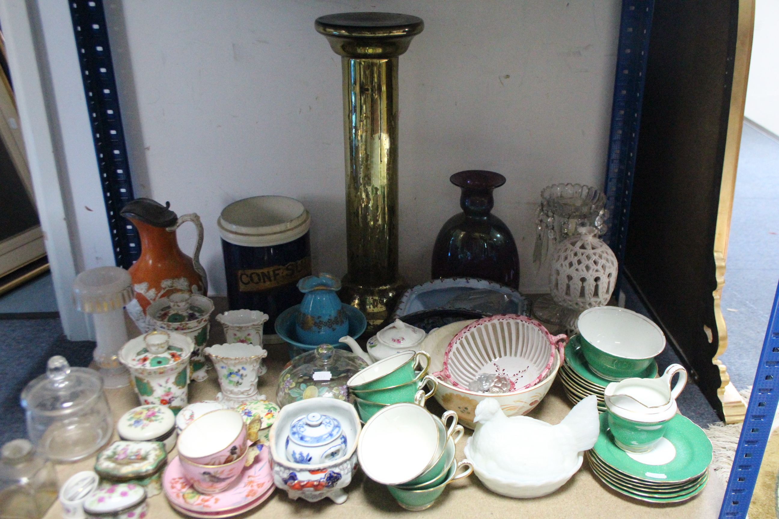 Various items of decorative china; potter; & glassware, part w.a.f. - Image 2 of 5