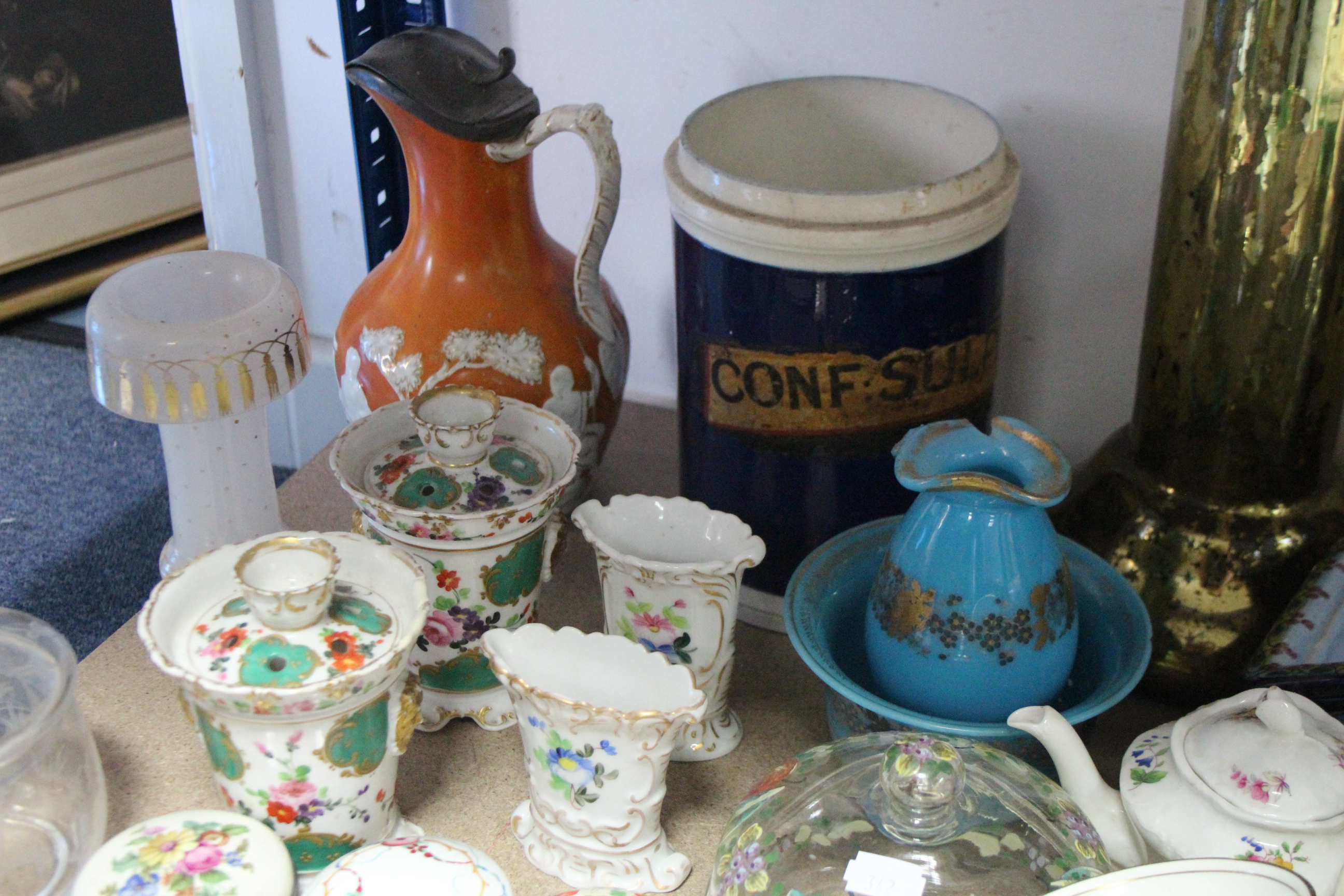 Various items of decorative china; potter; & glassware, part w.a.f. - Image 3 of 5