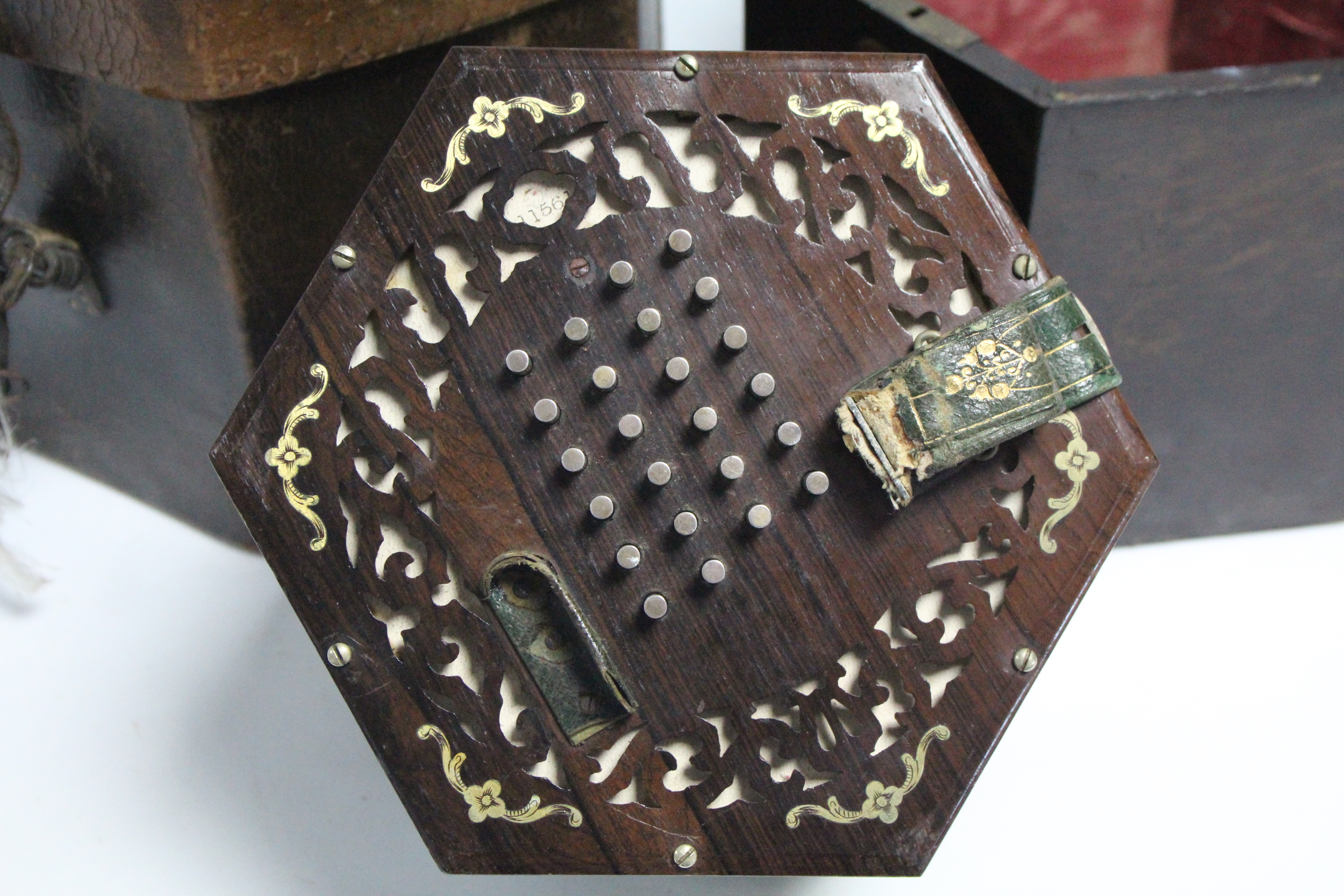 A MID-19th CENTURY ROSEWOOD CONCERTINA, BEARS LABEL: “C. WHEATSTONE 20 CONDUIT ST, LONDON” with - Image 6 of 8