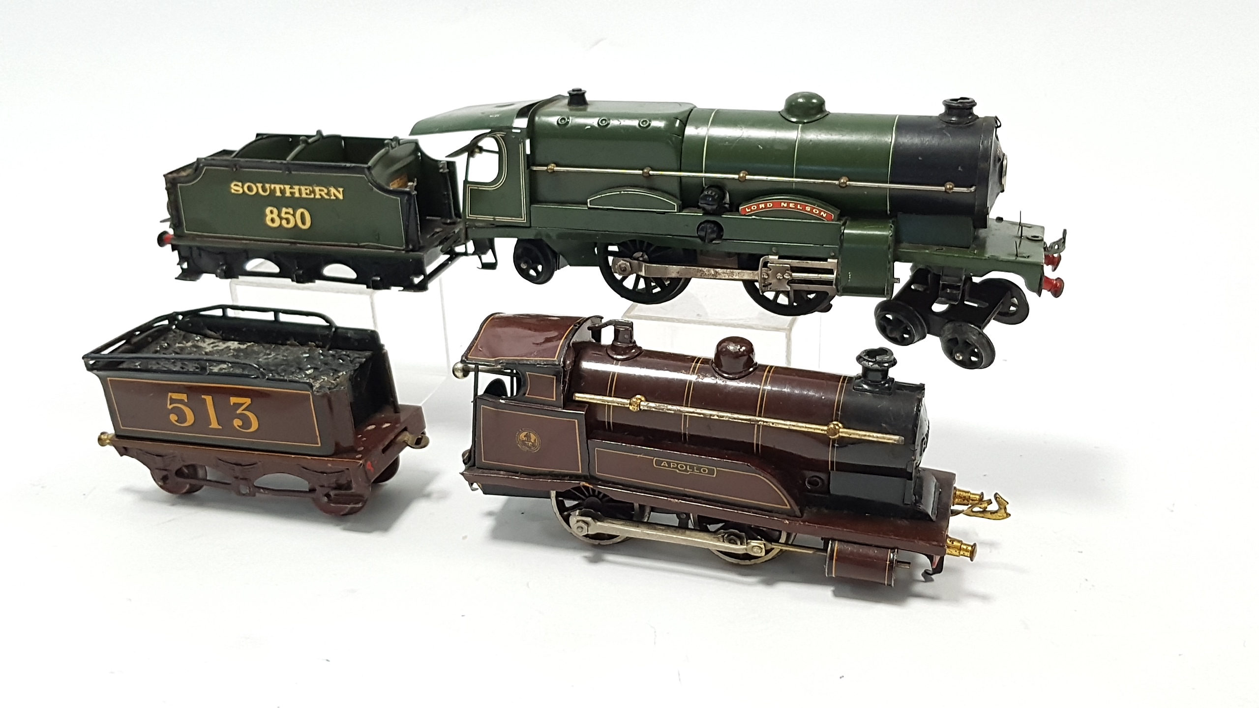 A Hornby Railways tinplate & electrically-operated “O” gauge scale model of the Southern Railways