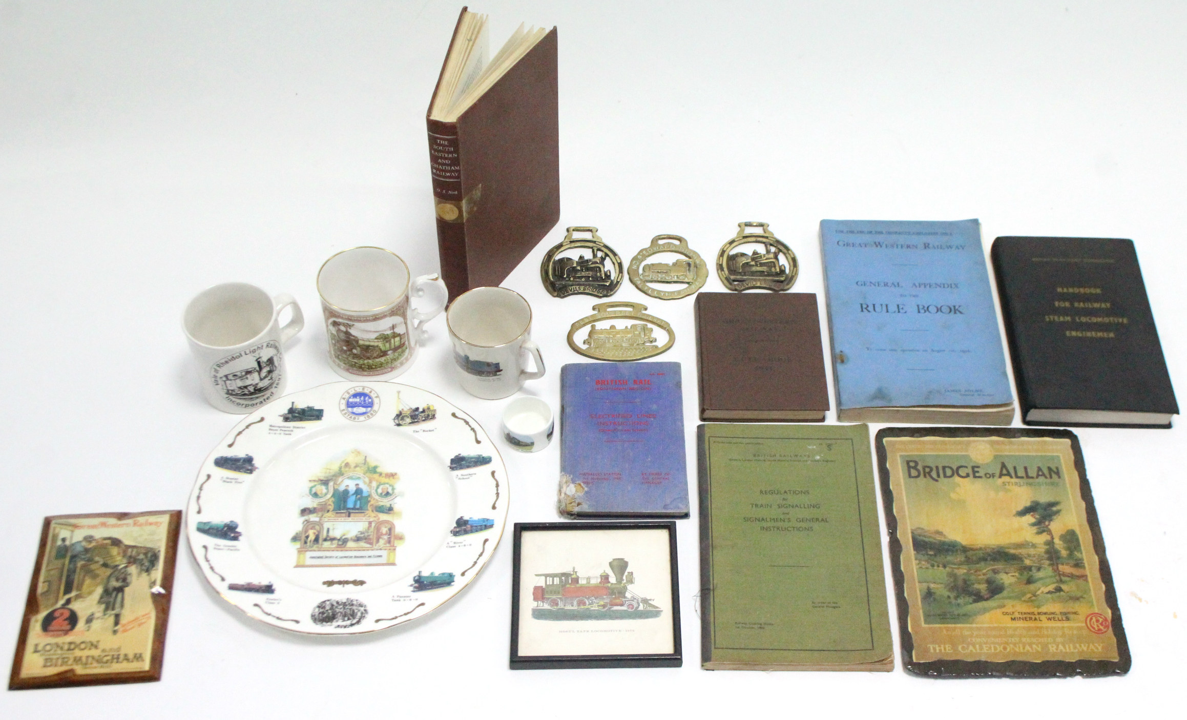 Various mid-20th century railway driver’s books, ornaments, etc.