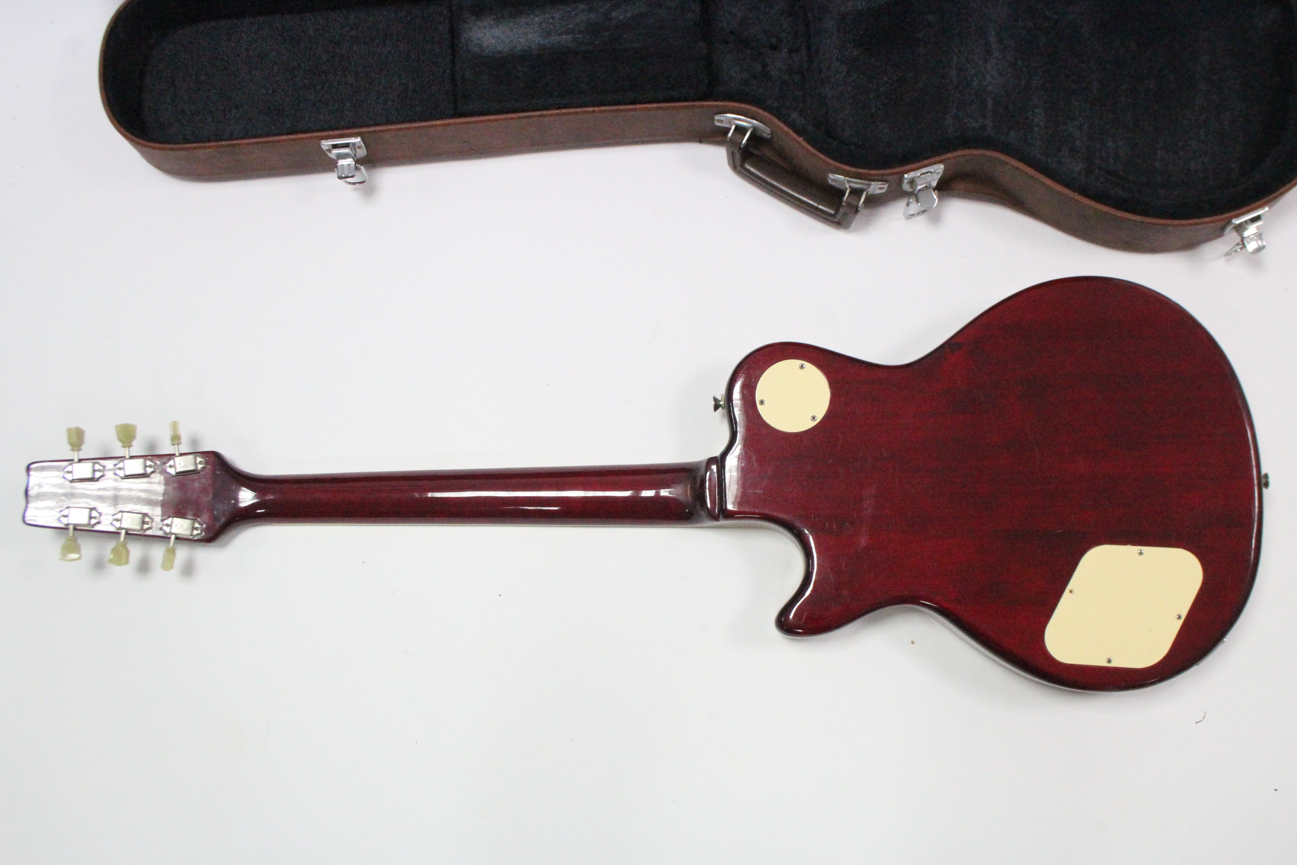 A Vantage six-string electric guitar, with fibre-covered case. - Image 3 of 4