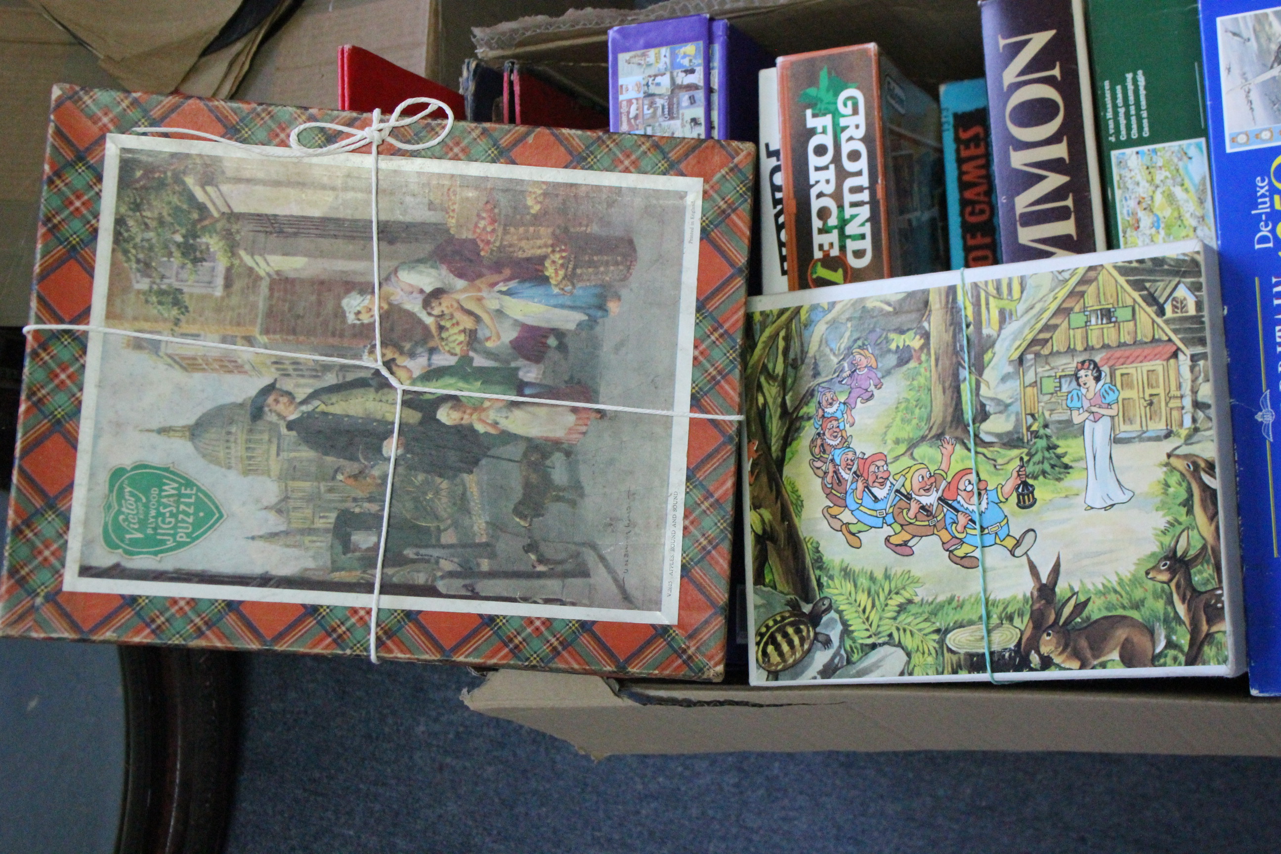 Various boxed games & jig-saw puzzles. - Image 6 of 6