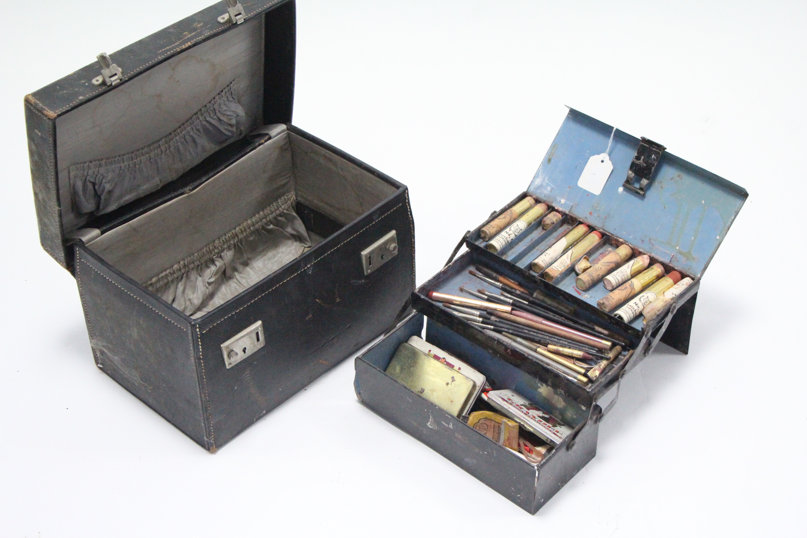 A late 19th/early 20th century japanned-metal cantilever-type artist’s paint box, 9½” wide, with - Image 2 of 2