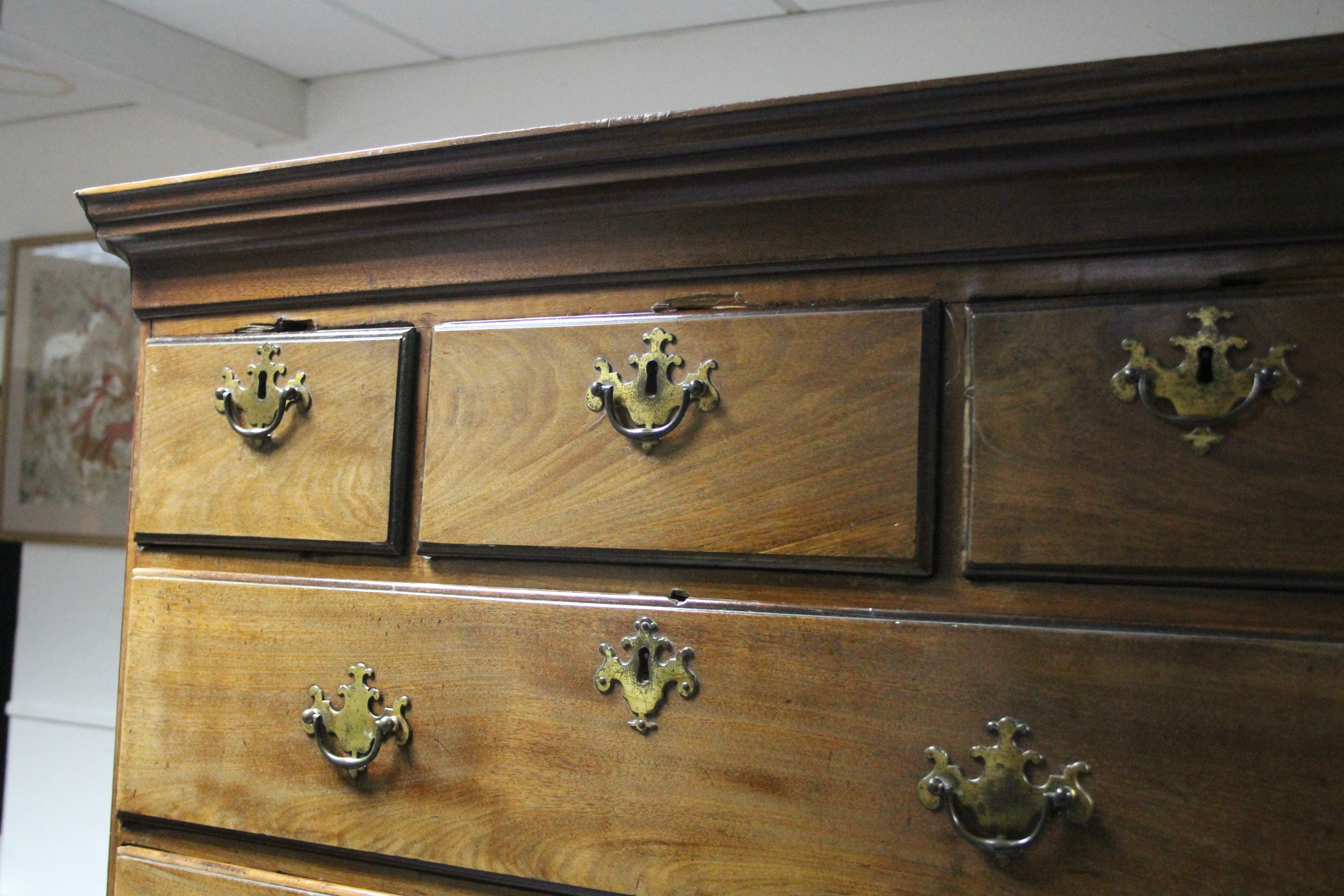 An 18th century mahogany chest-on-chest, the upper part with cavetto cornice & fluted canted - Image 3 of 5