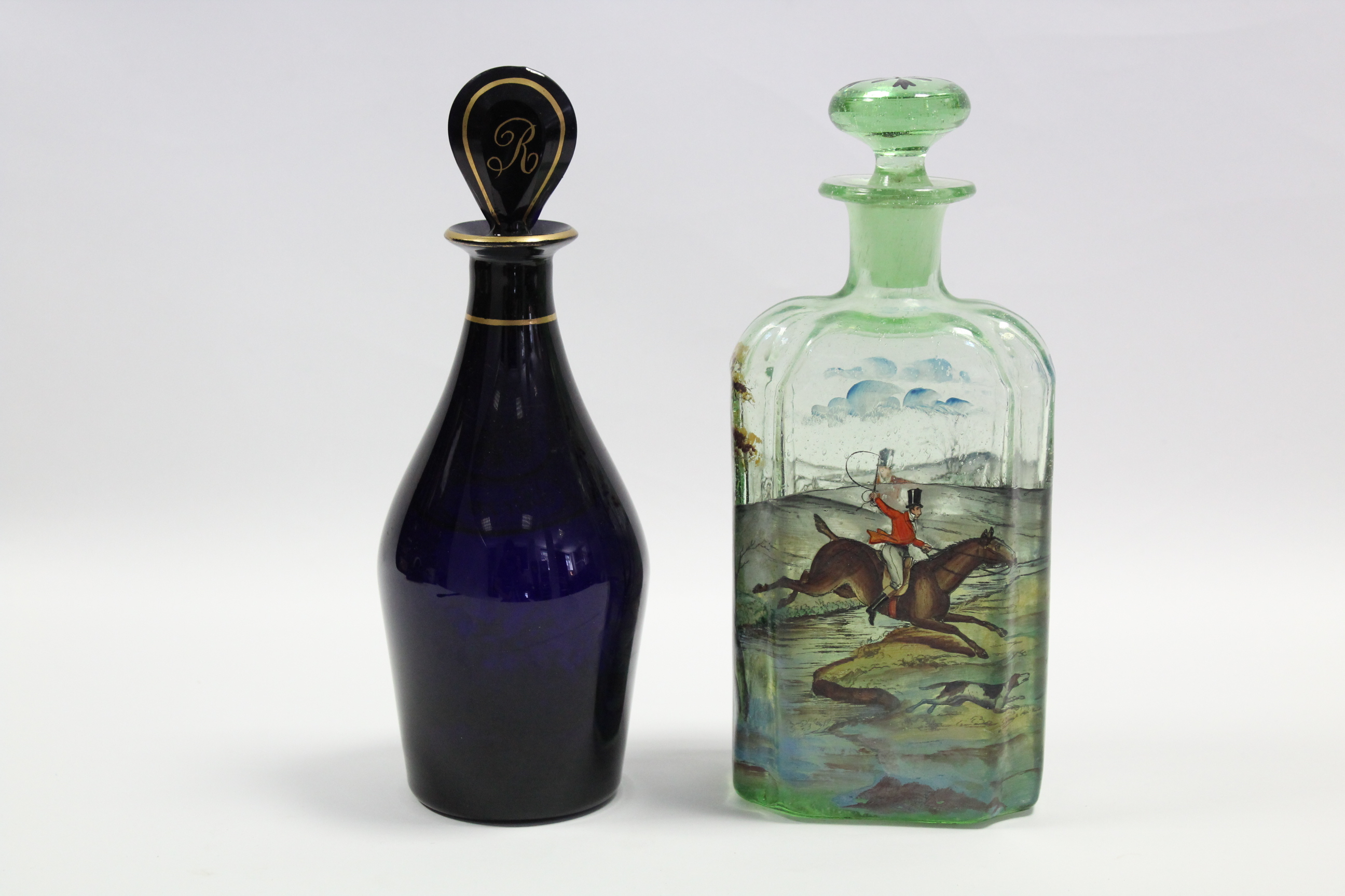 A late 18th century blue glass mallet-shaped decanter with flat-sided oval stopper & painted gilt - Image 4 of 7