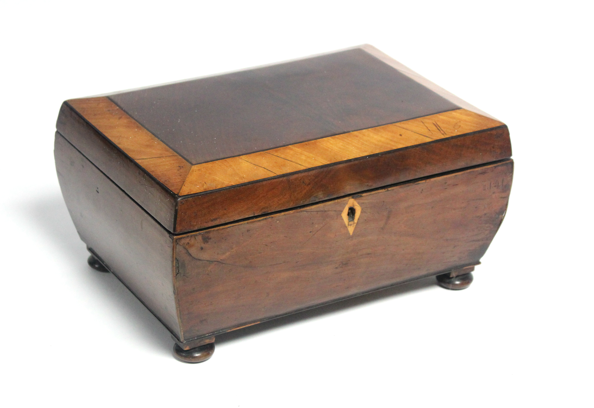 An early 19th century figured mahogany & satinwood crossbanded rectangular work box with fitted - Image 2 of 2