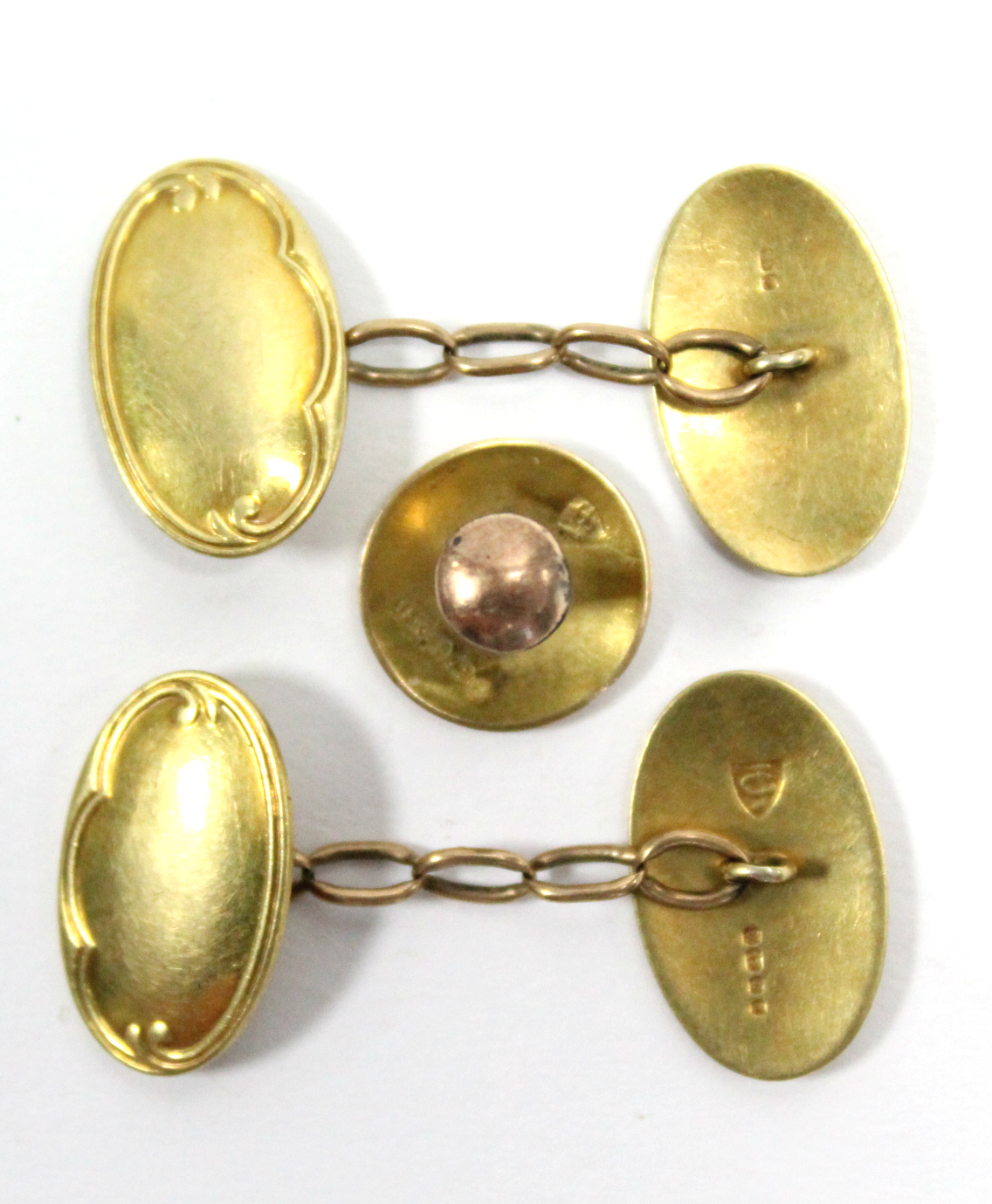 A pair of 18ct. gold cuff-links with oval panels (7.9gm); & a 15ct. gold shirt stud (1.2gm). - Image 2 of 3