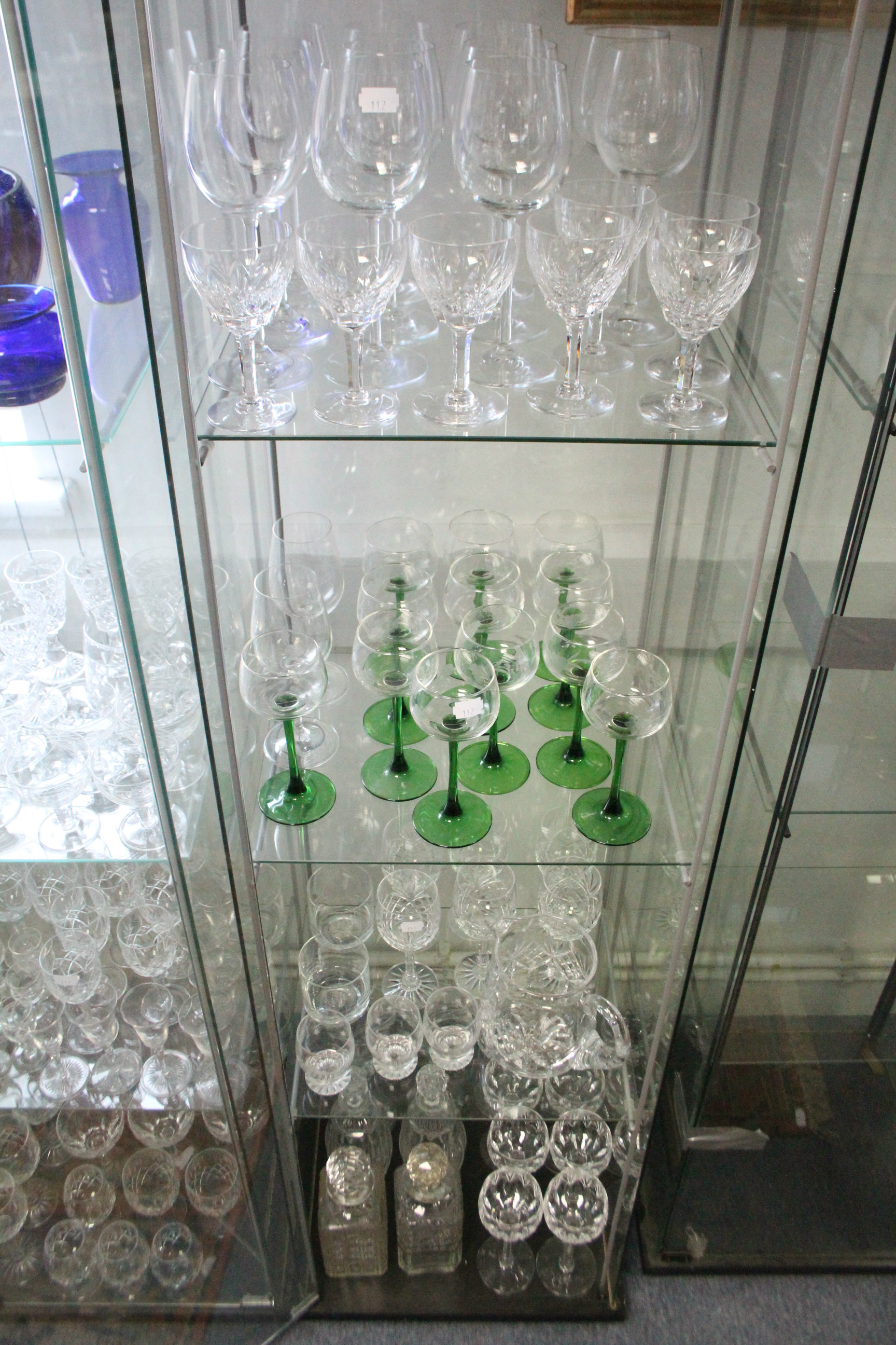 Various items of coloured & plain glassware. - Image 4 of 4