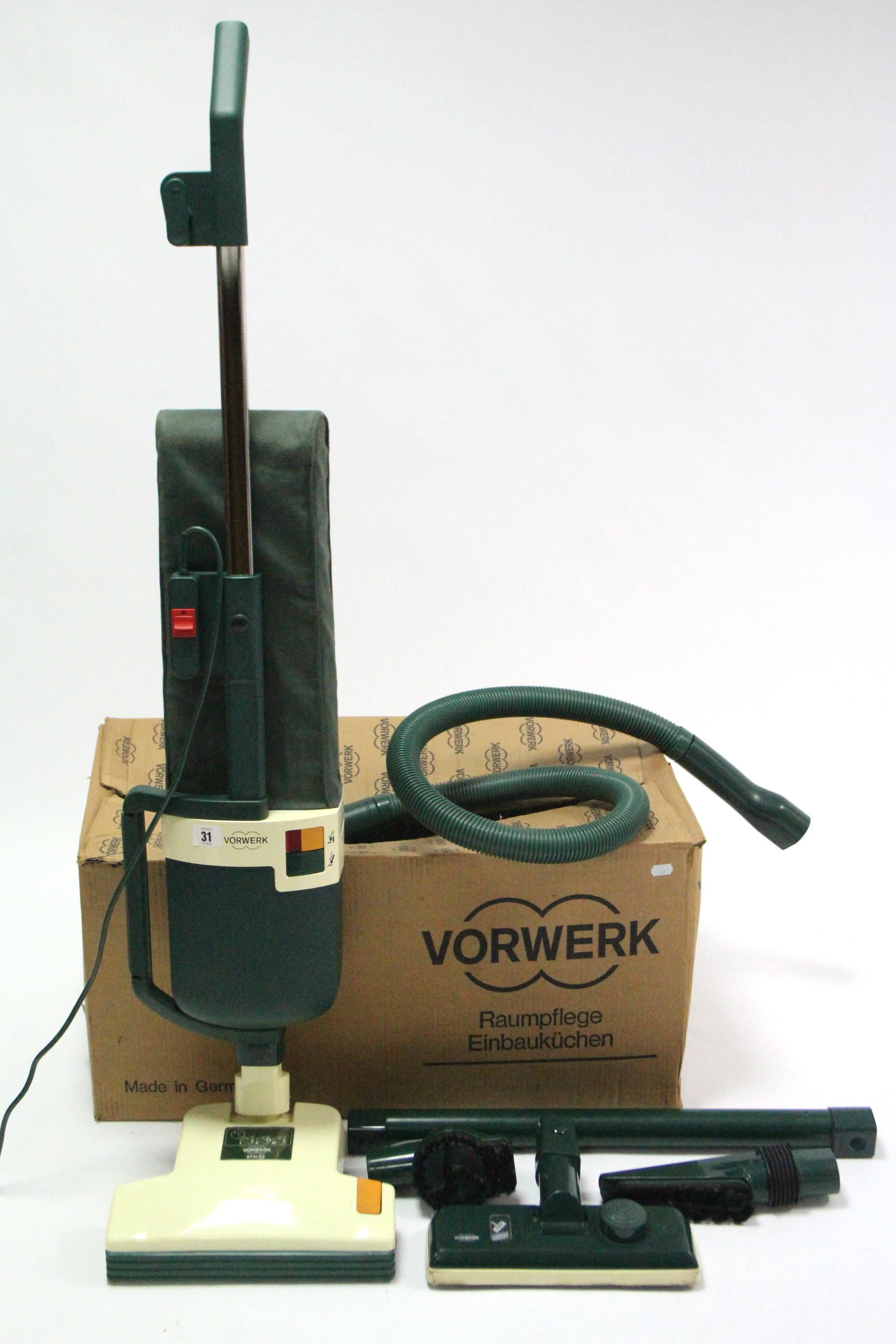 A Vorwerk "ET 31" upright vacuum cleaner, w.o., boxed.