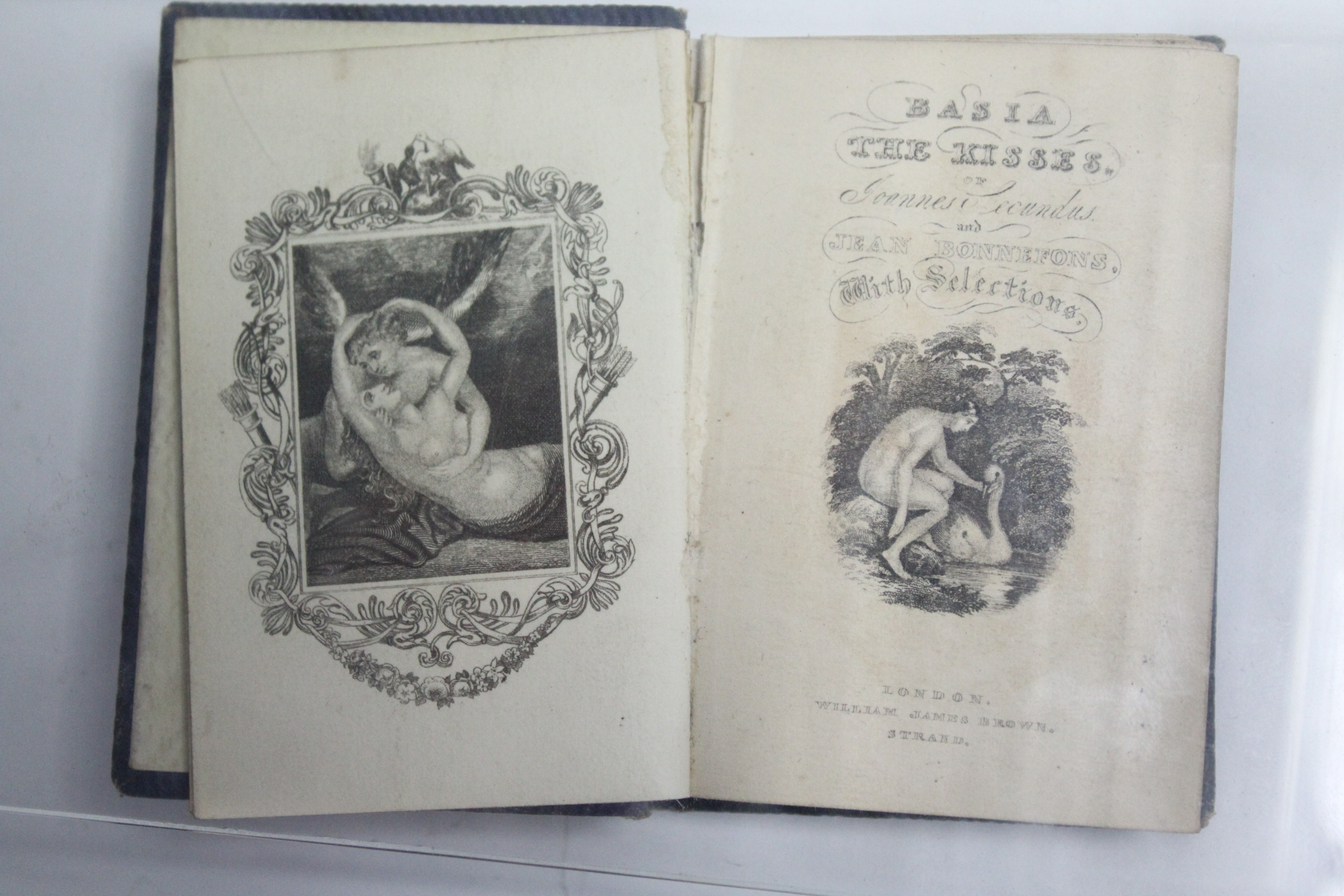 A Victorian china & wood miniature doll dressed in Elizabethan costume (lower right leg - Image 3 of 3