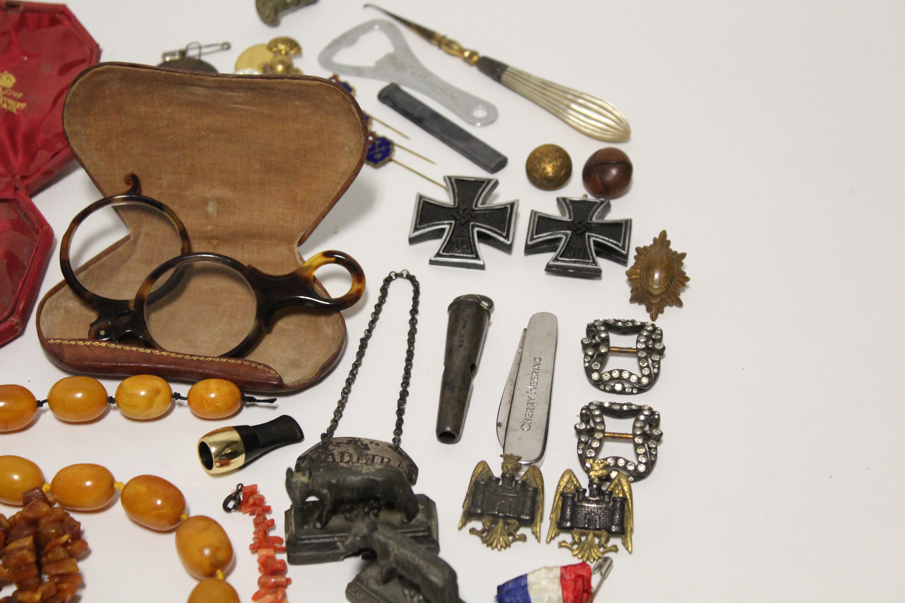 A small hunting knife with leather sheath; two whistles; a bone shoehorn; various badges; a small - Image 5 of 5