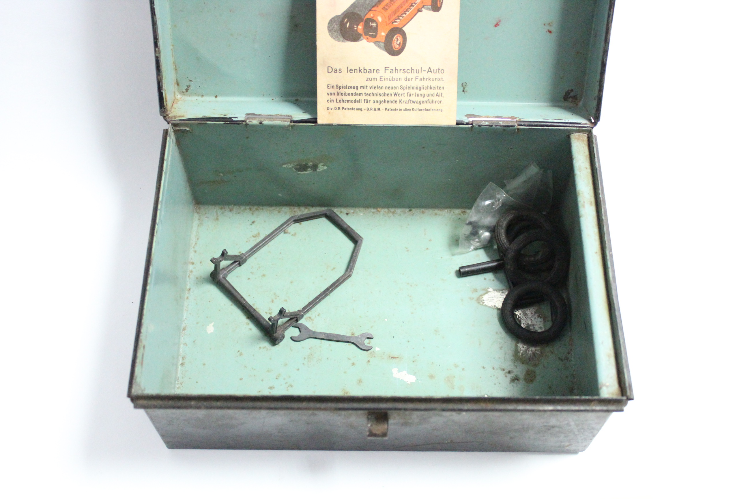 Two Schuco Studio clockwork operated tinplate racing cars, un-boxed. - Image 4 of 4