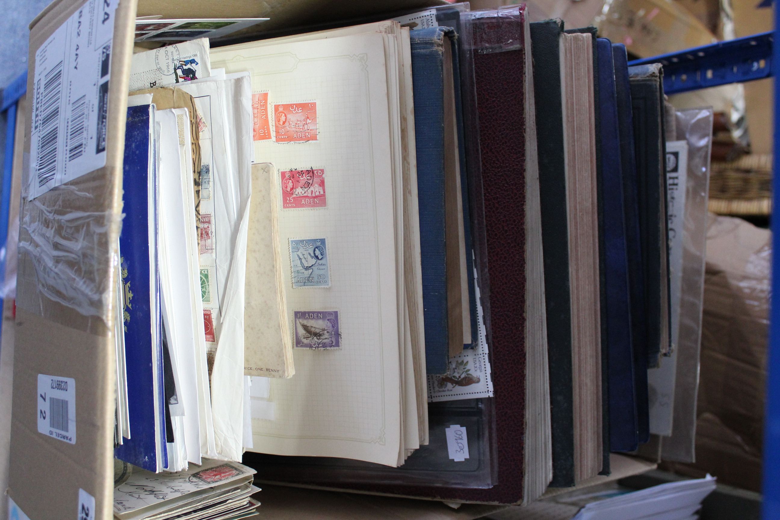 A collection of foreign stamps, covers, etc., in six albums & loose. - Image 4 of 4