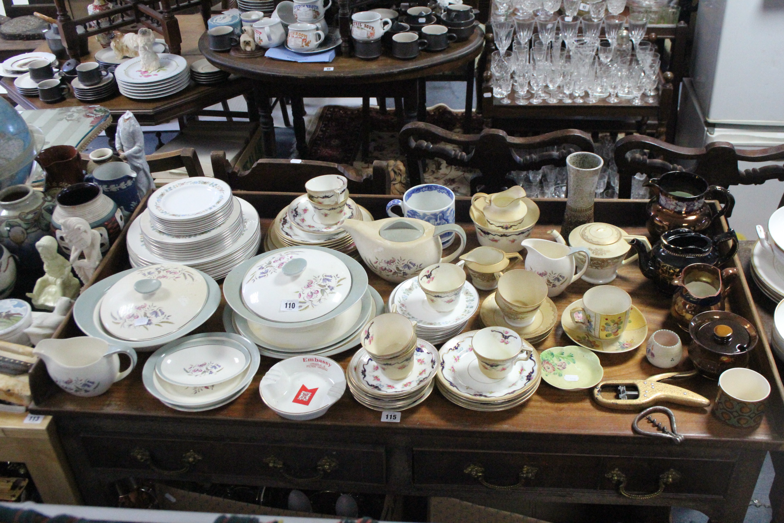 Various items of decorative china, pottery, etc., part w.a.f.