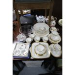Thirty-three matched items of Royal Worcester dinner & tea ware; a Mason’s “Mandalay” pattern