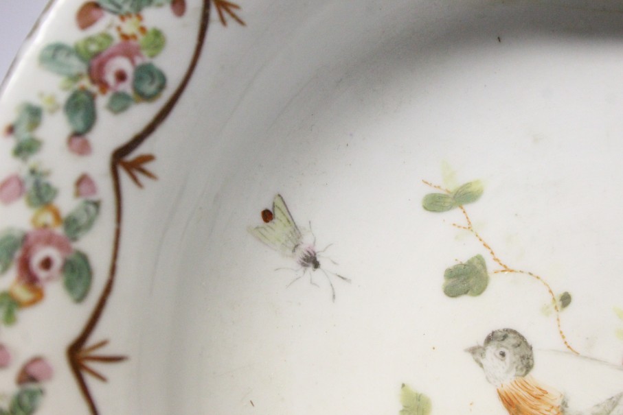 A 19th century Meissen porcelain circular bowl with painted bird design to centre & with floral - Image 3 of 8