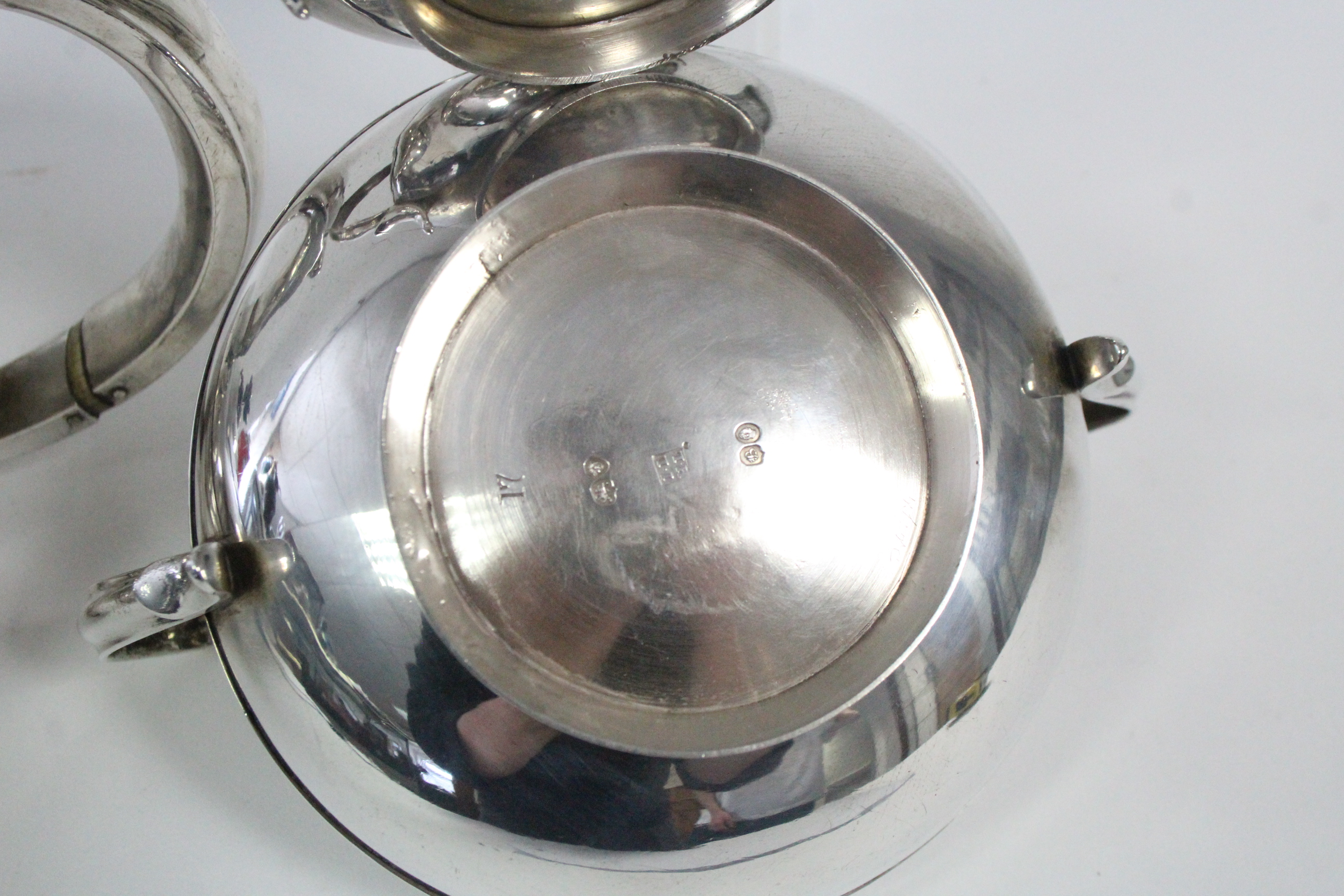 A WILLIAM IV SILVER THREE-PIECE TEA SET, of squat round form with waisted bands & scroll handles, - Image 6 of 7