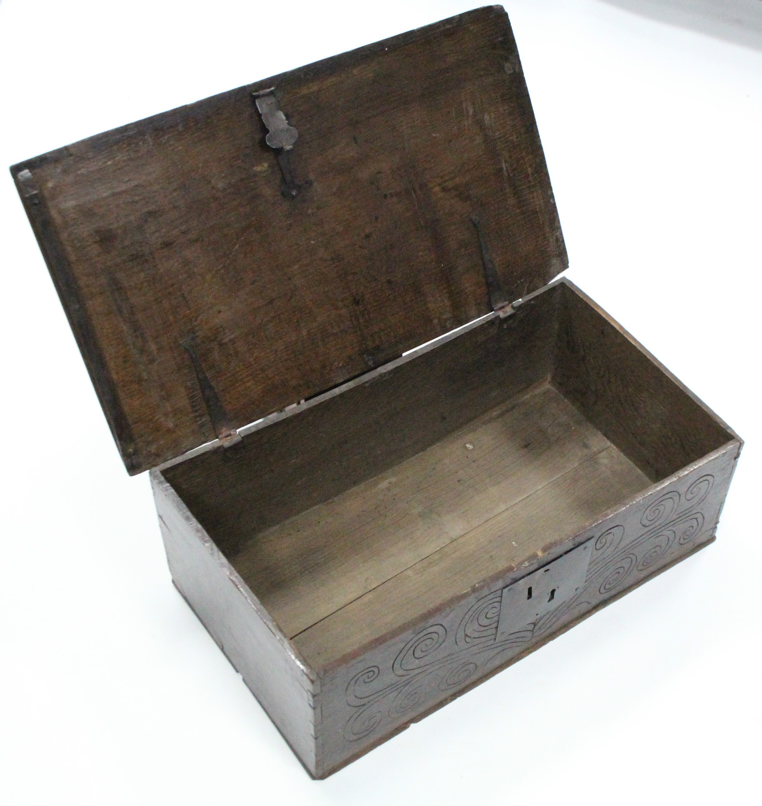 A late 17th century oak Bible box with hinged lid & naïve carved scroll decoration to the front; 26” - Image 2 of 4