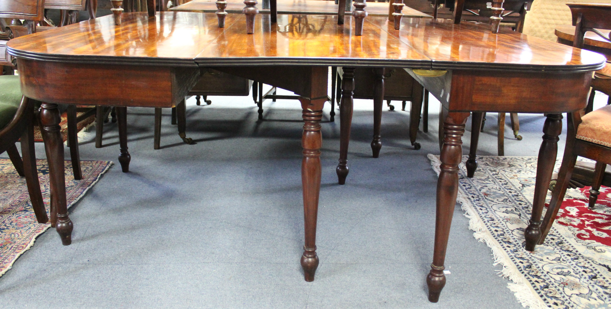 A regency mahogany ‘D-end’ extending dining table, with reeded edge & ebony stringing to the frieze, - Image 4 of 4