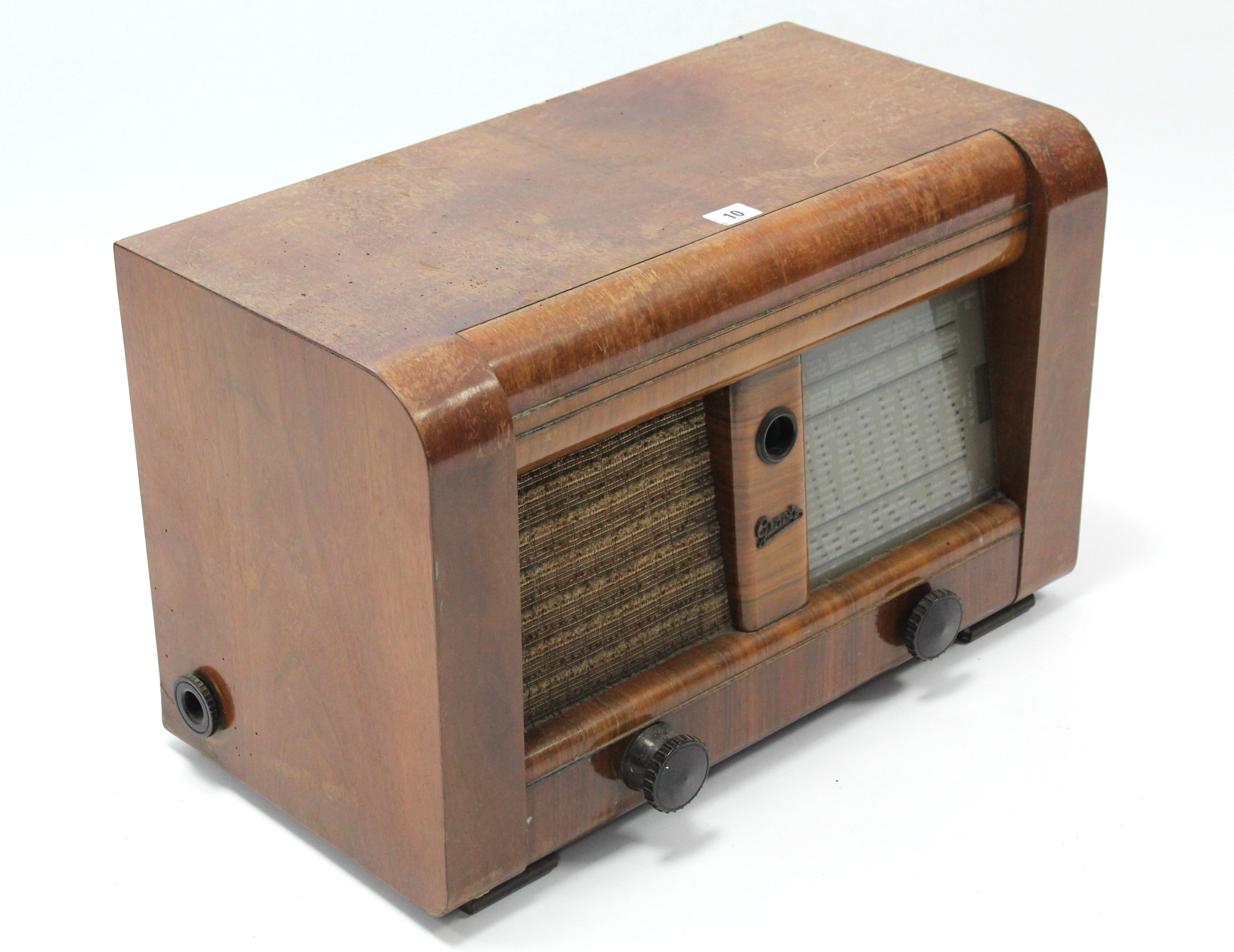 A Graetz magic eye valve radio (model 51W) in walnut case.