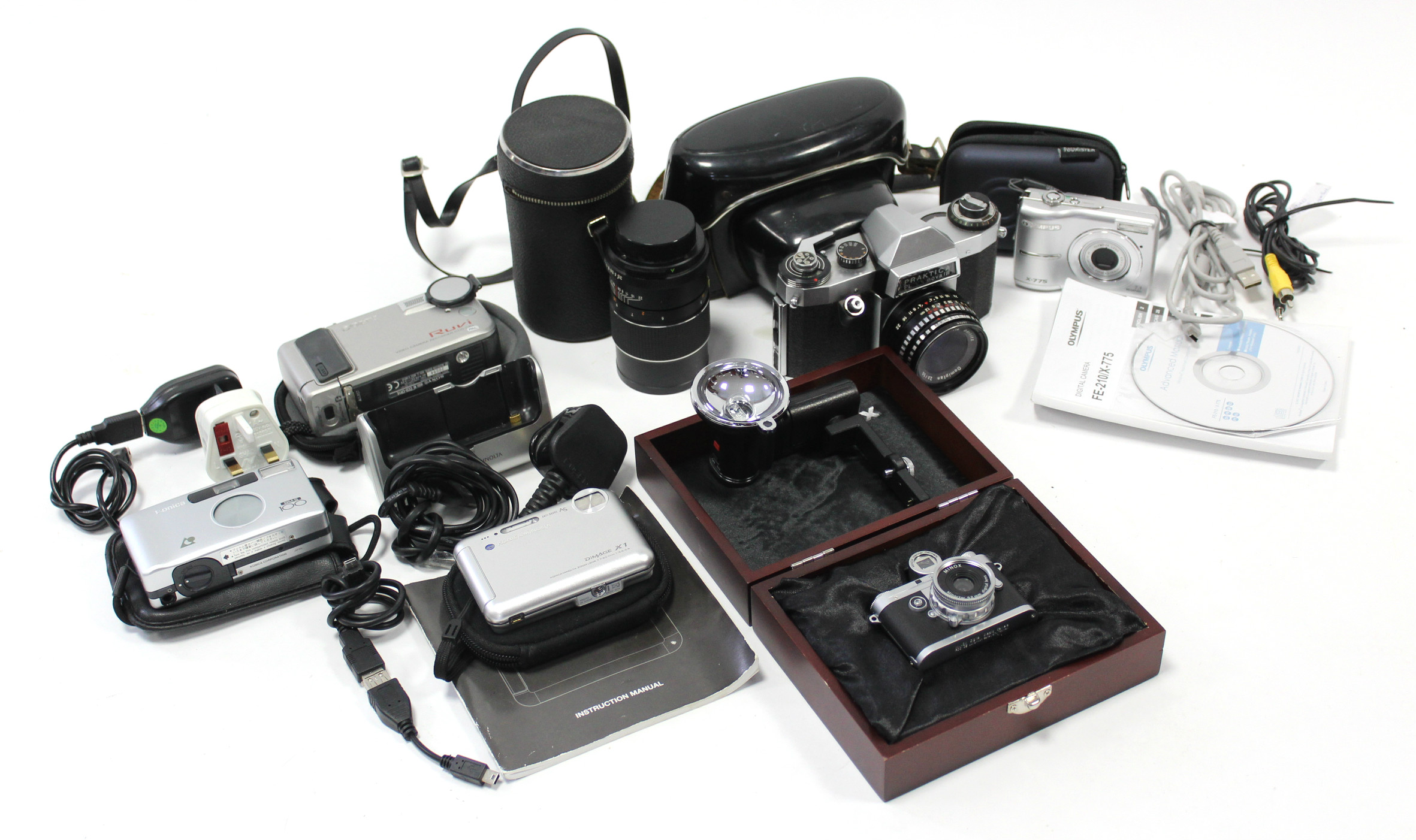 A Praktica PL Nova 1B camera; a Minox miniature retro-style 90mm camera; four other cameras; &